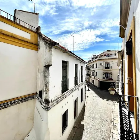 بيت للعطل Casa Santa Adriana