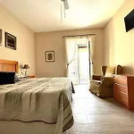 Casa Santa Adriana 度假居